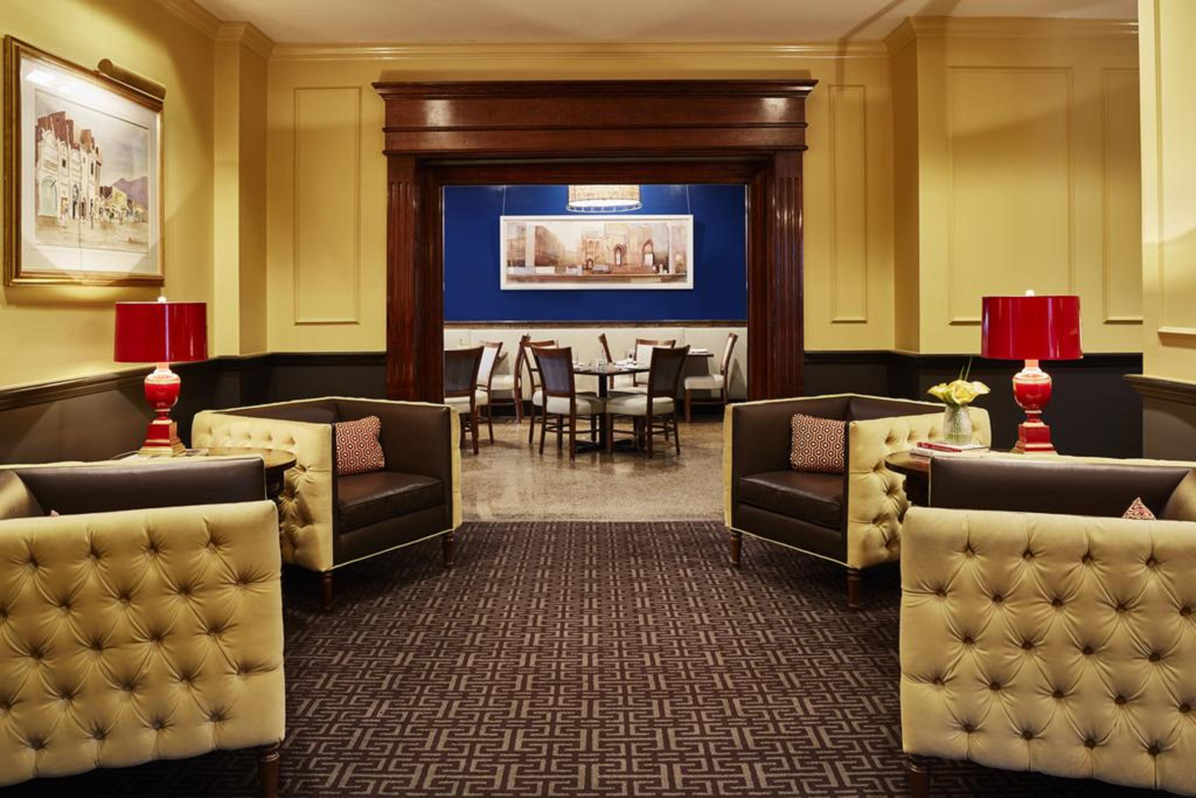 Dunhill Hotel Шарлът Екстериор снимка