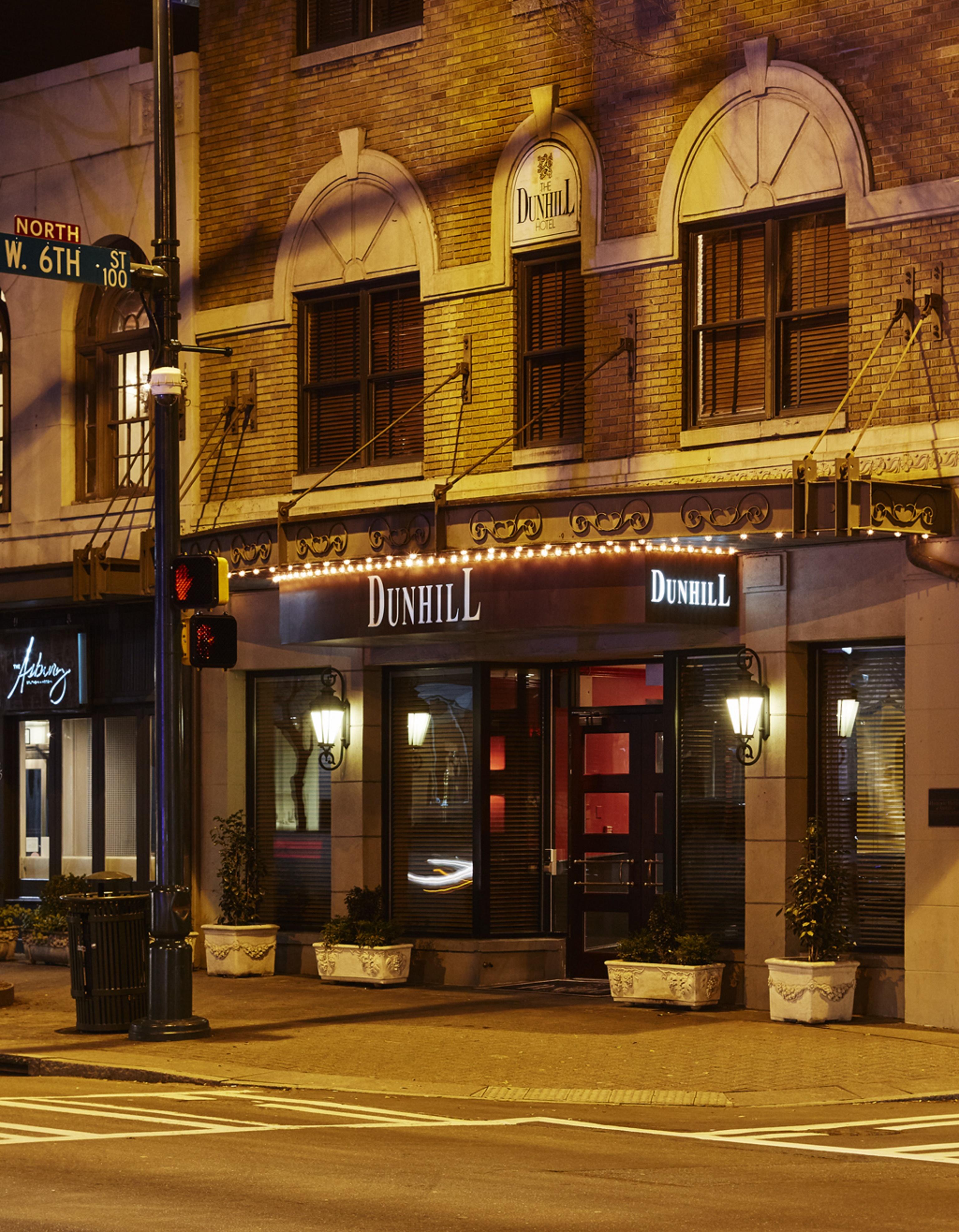 Dunhill Hotel Шарлът Екстериор снимка